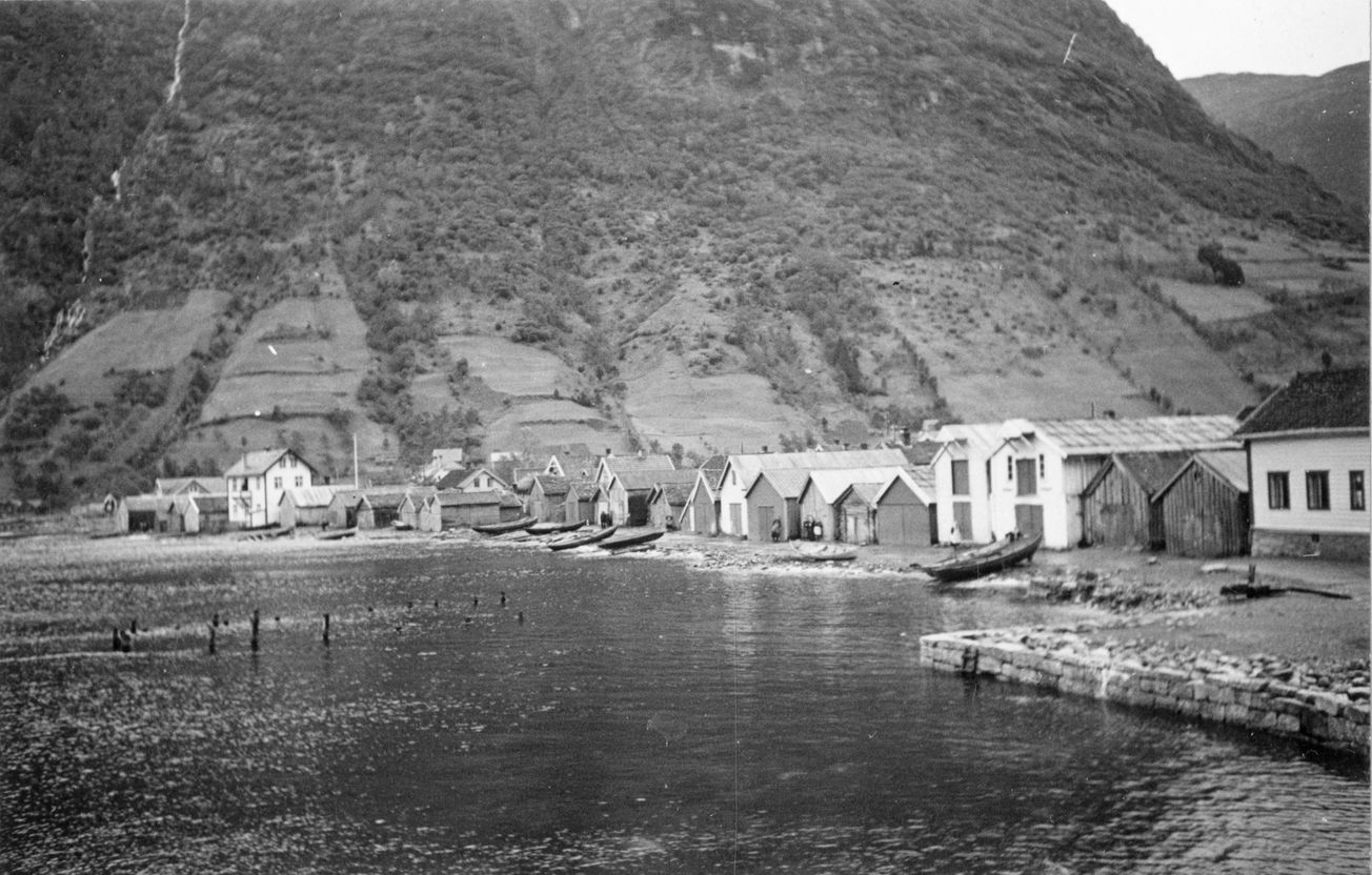 Skal halda si første utstilling: – Det har vore eit forferdeleg byråkrati